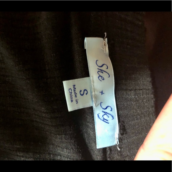 Black She + Sky Long Sleeve - Picture 3 of 3